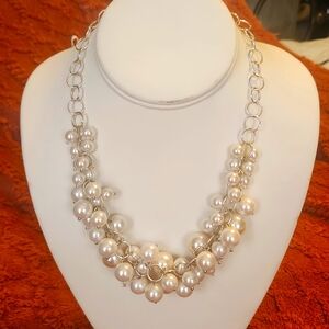 White house black market faux pearl necklace